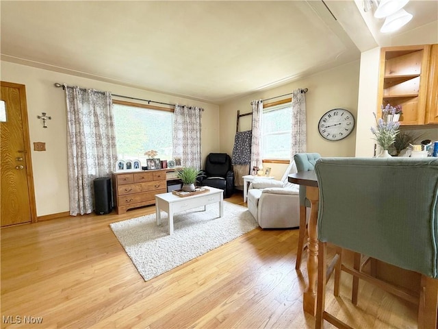 3522 Oakdale Ave, Lorain, OH 44055 - living area with light wood-style floors and baseboards