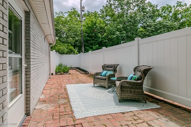 3 Meadowlawn Dr Unit 13, Mentor, OH 44060 - fenced backyard with a patio