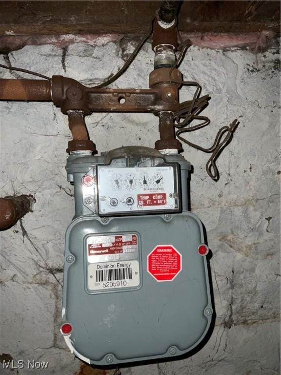 4313 Warner Rd, Cleveland, OH 44105 - view of utilities