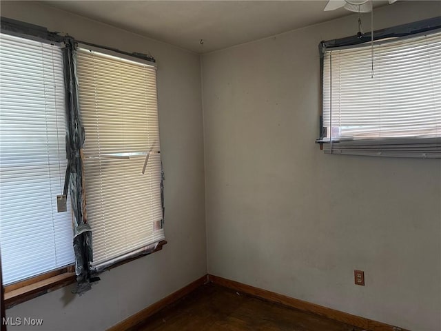 816 W 22nd St, Lorain, OH 44052 - unfurnished room featuring baseboards and ceiling fan