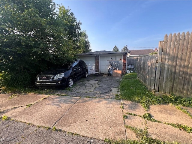 59 Rhoda Ave, Youngstown, OH 44509 - view of detached garage