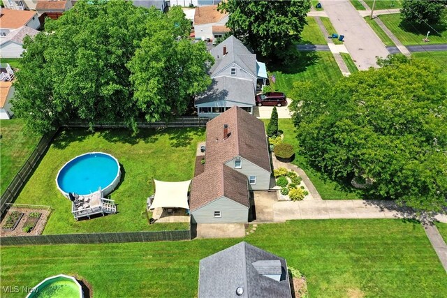 437 Hazel St, Girard, OH 44420 - view from above of property with a pool