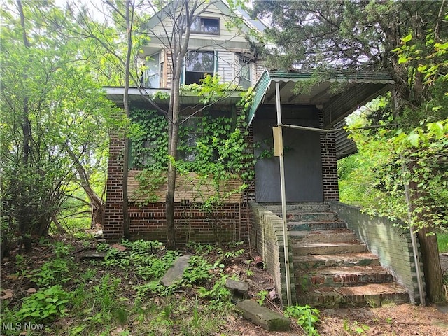 6904 Hough Ave, Cleveland, OH 44103 - photo 1