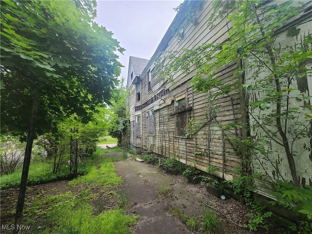 6904 Hough Ave, Cleveland, OH 44103 - photo 6