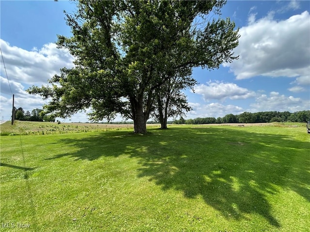 14260 Canaan Center Rd, Creston, OH 44217 - view of green lawn featuring a view of countryside