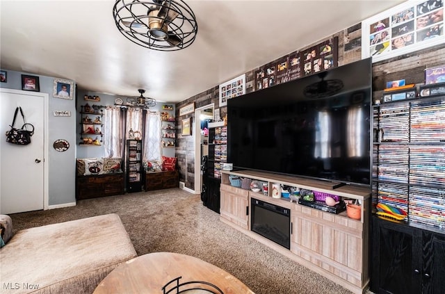 3214 Quentin Dr, Youngstown, OH 44511 - living room with carpet floors and baseboards