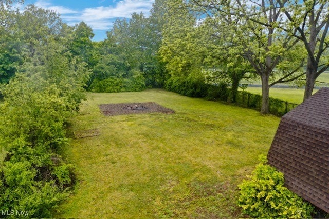 3364 Cormany Rd, Akron, OH 44319 - view of grassy yard
