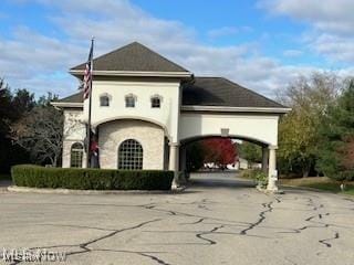 Black Duck Ct, Cortland, OH 44410