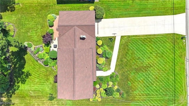 5199 Sampson Dr, Youngstown, OH 44505 - photo 2