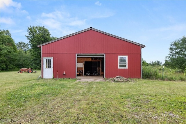 1345 County Road 16, New London, OH 44851 - view of pole building featuring a yard