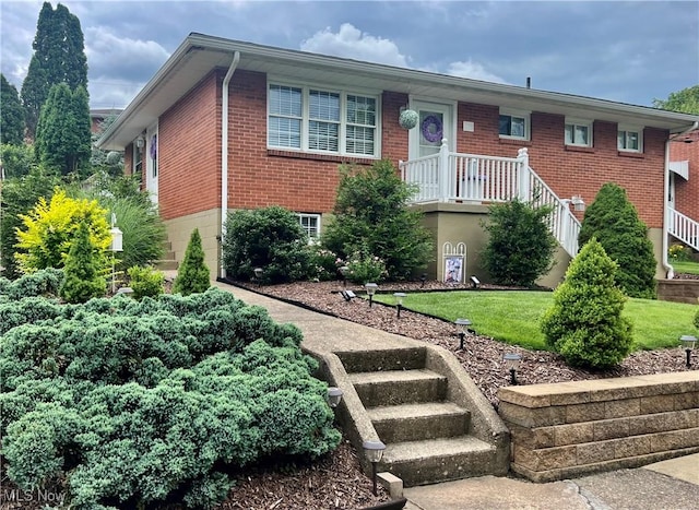 206 Crystal Ln, Weirton, WV 26062 - photo 2
