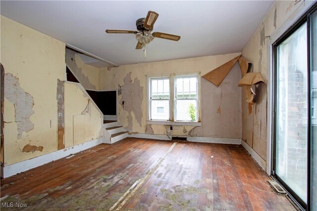 274 E S St, Shreve, OH 44676 - bonus room featuring hardwood / wood-style flooring, a ceiling fan, and stairs