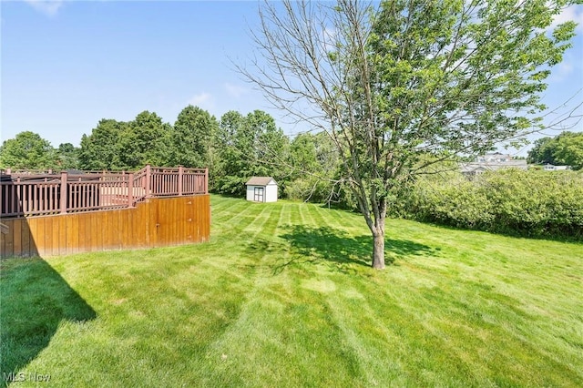 4670 King Meadow Trl, Kent, OH 44240 - view of green lawn with a storage shed