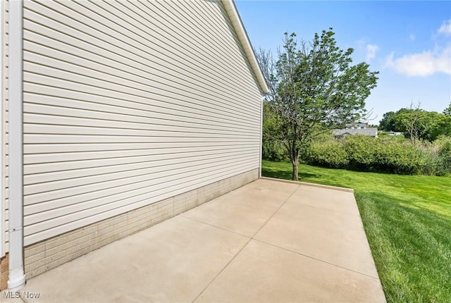 4670 King Meadow Trl, Kent, OH 44240 - view of patio