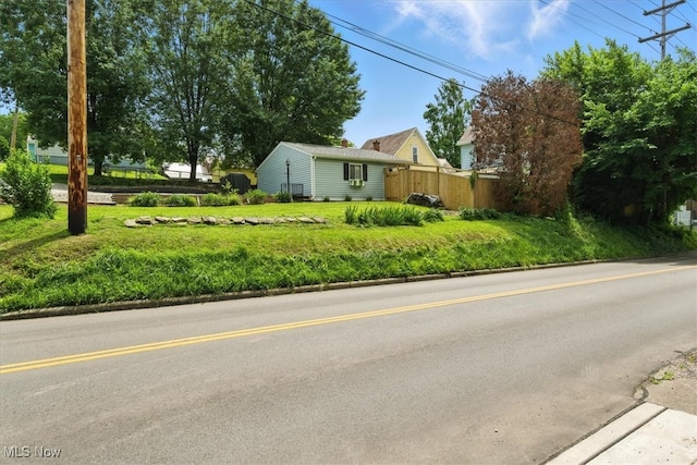 201 E Spring St, Marietta, OH 45750 - view of front of house