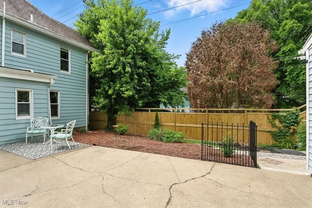 201 E Spring St, Marietta, OH 45750 - view of patio