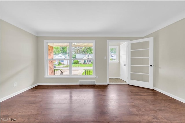 416 E 255th St, Euclid, OH 44132 - unfurnished room featuring wood-type flooring and baseboards