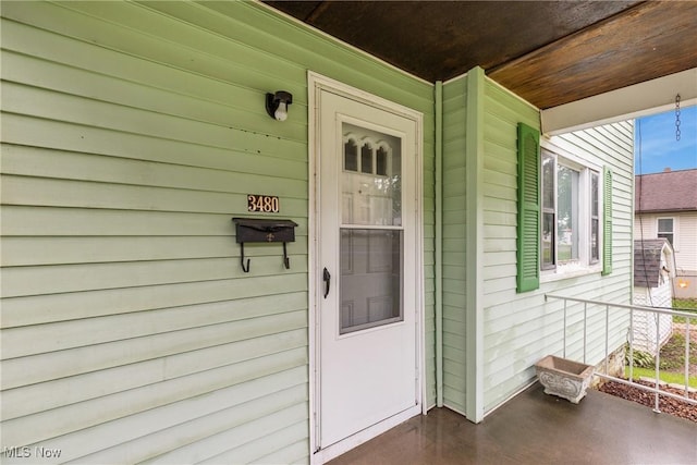 3480 Central Ave, Shadyside, OH 43947 - entrance to property with a porch
