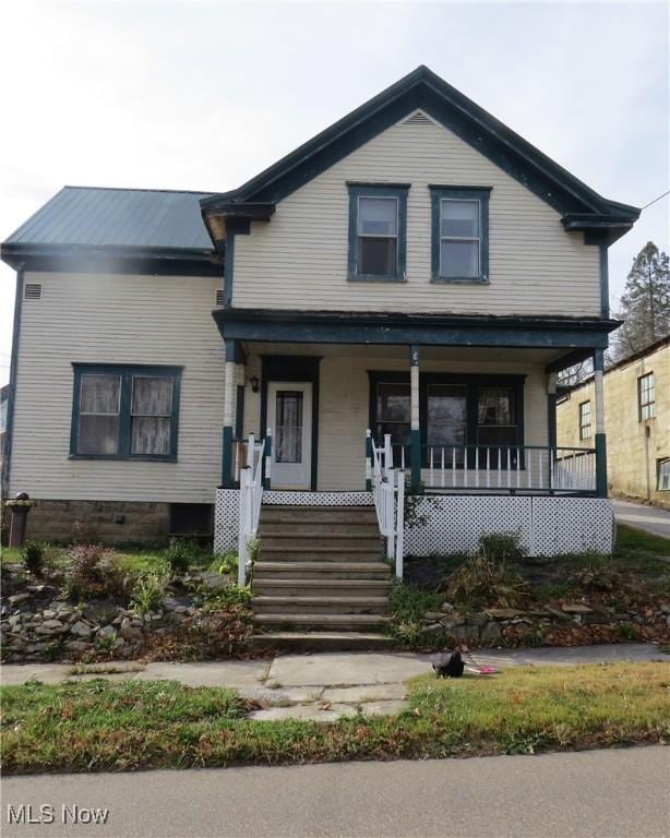 104 Jefferson St, Belmont, OH 43718 - view of front of property with a porch