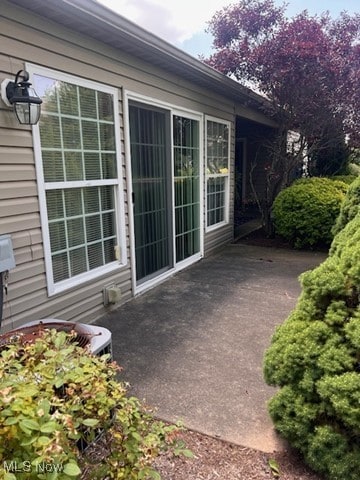 2132 University Commons Dr SE, Massillon, OH 44646 - view of patio