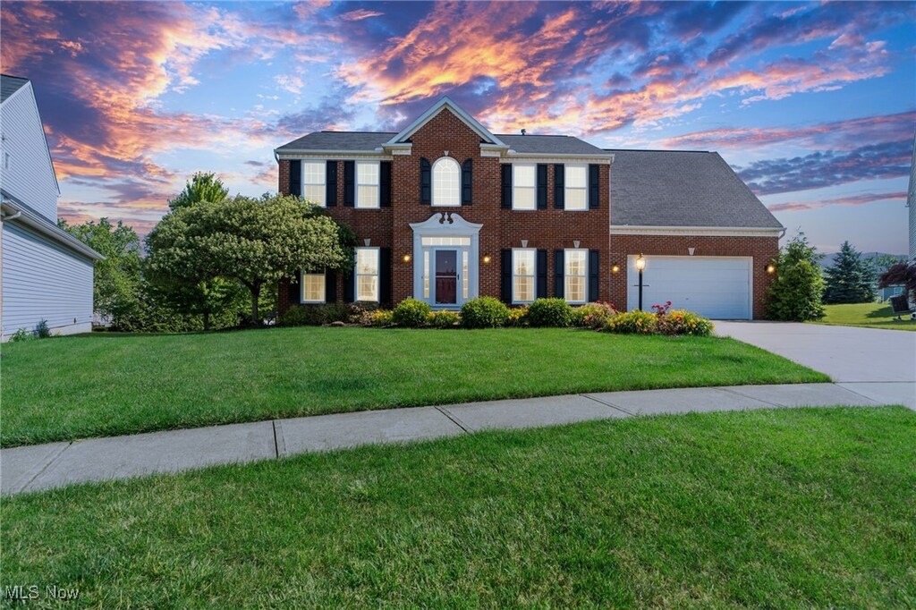 970 Lonetree Ct, Brunswick Hills, OH 44212 - photo 1