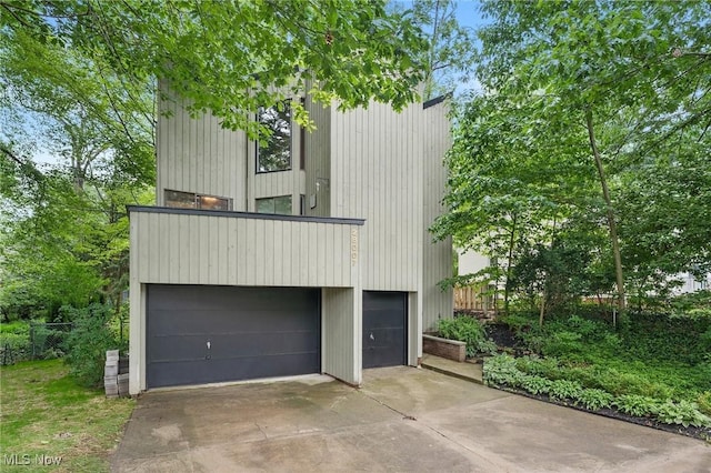 28007 Sites Rd, Bay Village, OH 44140 - photo 1