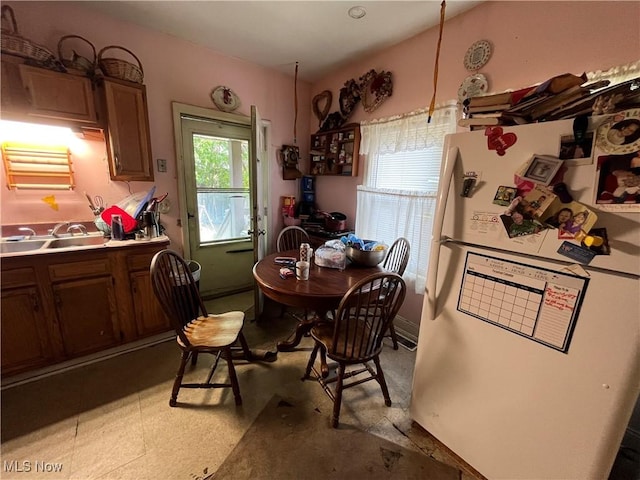 2455 W 7th St, Cleveland, OH 44113 - dining area featuring light floors