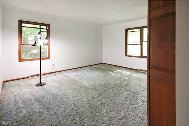 8630 Williams Rd, Chardon, OH 44024 - unfurnished room with carpet flooring and baseboards