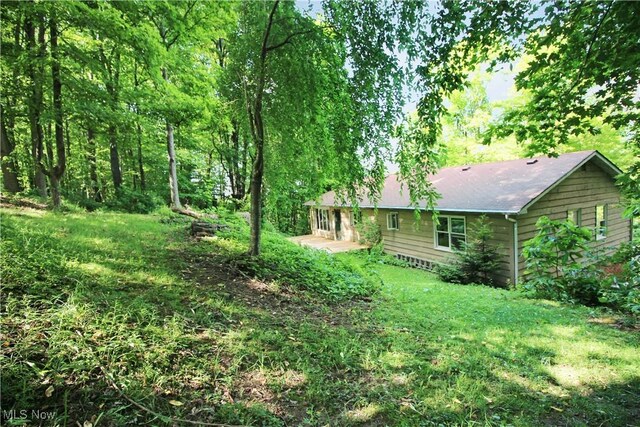 8630 Williams Rd, Chardon, OH 44024 - view of yard