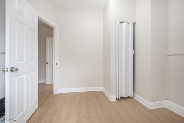 3139 W Blvd, Cleveland, OH 44111 - hallway with light wood-style flooring and baseboards
