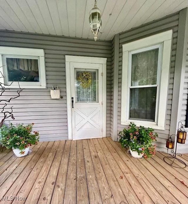 623 N 7th St, Marietta, OH 45750 - doorway to property