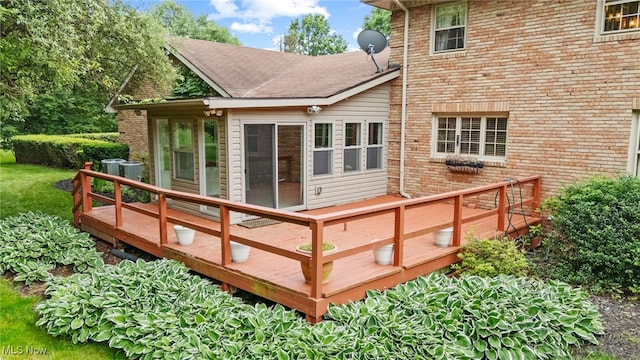 8640 Foxglove Ave NW, Clinton, OH 44216 - view of wooden deck