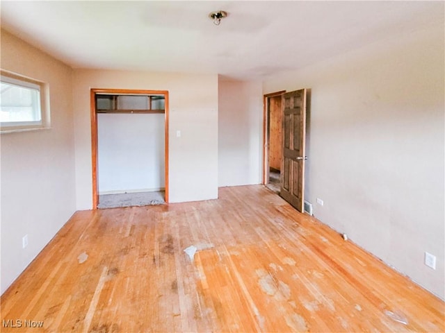 586 Troy Dr, Steubenville, OH 43953 - photo 9