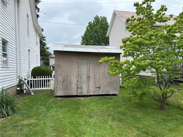 629 E 5th St, Salem, OH 44460 - view of shed