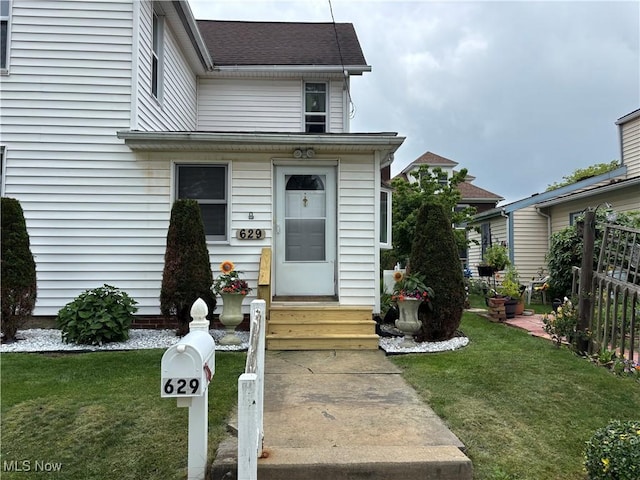 629 E 5th St, Salem, OH 44460 - doorway to property