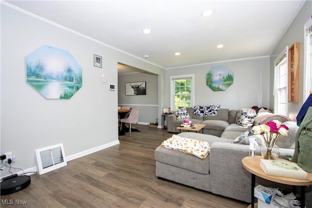 1058 Greenwood Ave, Akron, OH 44320 - living room featuring crown molding, wood finished floors, and recessed lighting