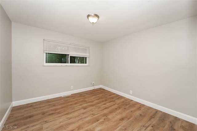 3655 Langton Rd, Cleveland Heights, OH 44121 - photo 13