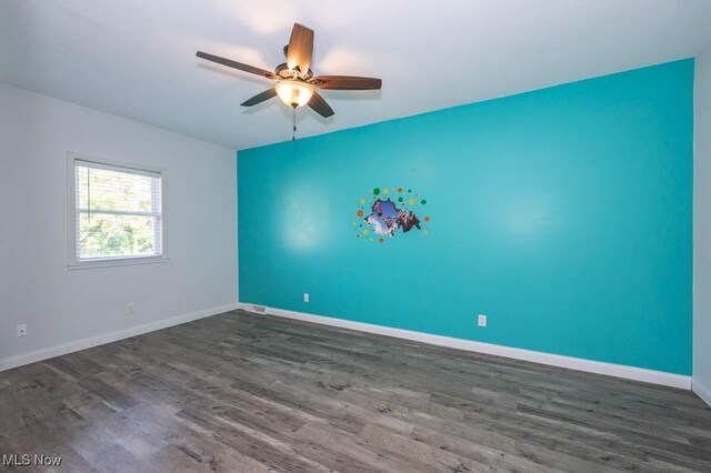 2692 Aspen Dr, Girard, OH 44420 - spare room featuring ceiling fan and wood finished floors
