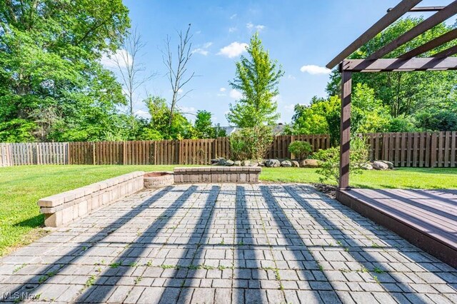 2692 Aspen Dr, Girard, OH 44420 - deck featuring a fenced backyard and a patio