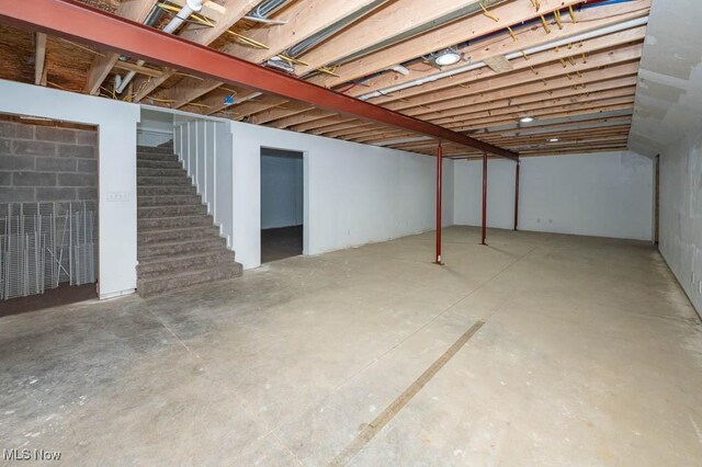 2692 Aspen Dr, Girard, OH 44420 - unfinished basement with stairs
