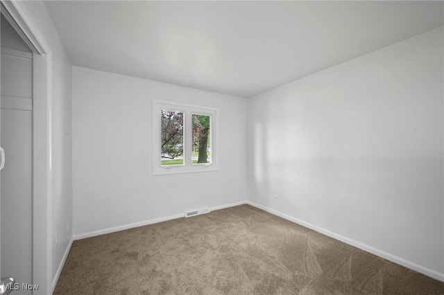 3612 Vezber Dr, Seven Hills, OH 44131 - carpeted empty room featuring baseboards