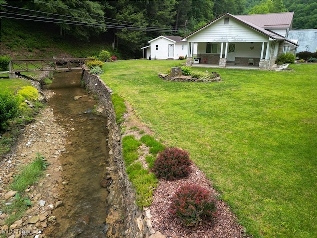13088 Clay Hwy, Lizemores, WV 25125 - view of green lawn