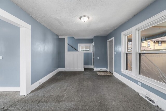 594 Columbia Ave, Akron, OH 44310 - photo 7