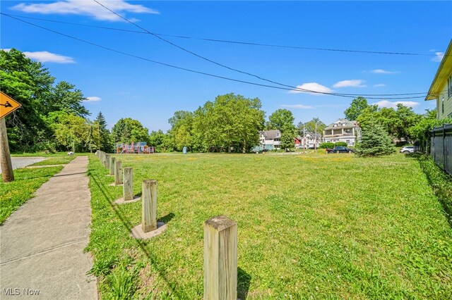 516 E 107th St, Cleveland, OH 44108 - photo 27