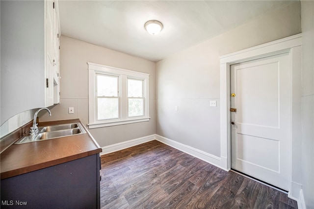 516 E 107th St, Cleveland, OH 44108 - photo 21