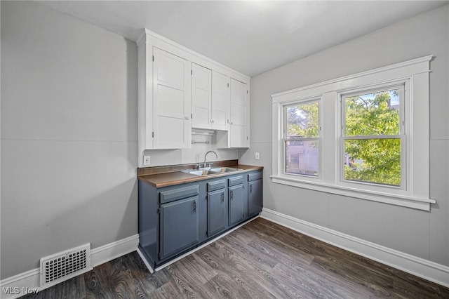 516 E 107th St, Cleveland, OH 44108 - photo 19