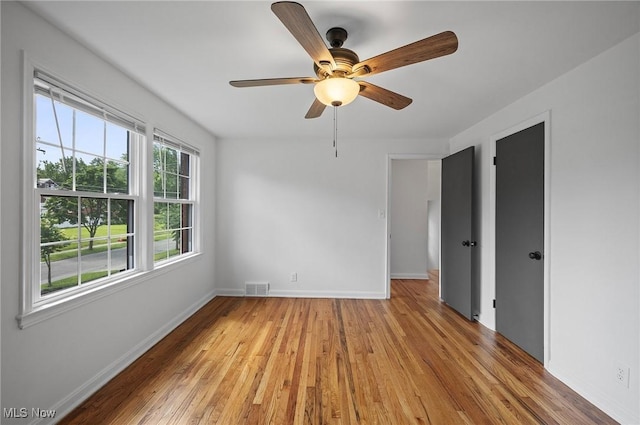 3722 Avalon Rd, Shaker Heights, OH 44120 - spare room with light wood finished floors and a ceiling fan