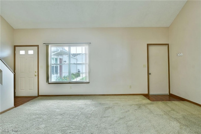 3406 Ivy Hill Cir Unit B, Cortland, OH 44410 - carpeted foyer entrance featuring baseboards
