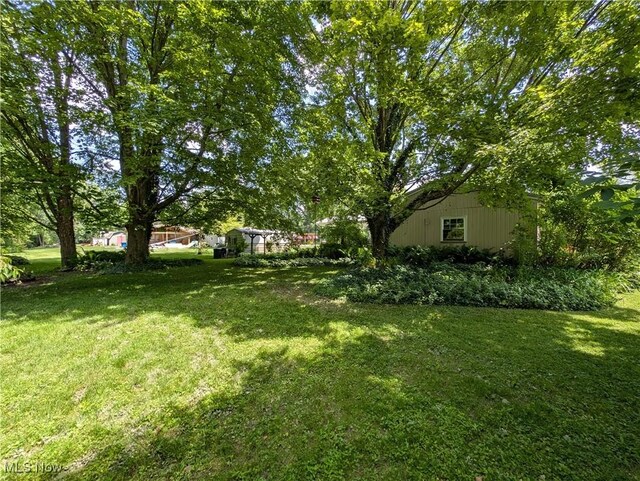 1574 Manchester St, Lake Milton, OH 44429 - photo 8