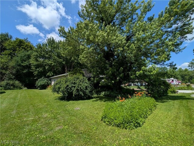 1574 Manchester St, Lake Milton, OH 44429 - photo 34